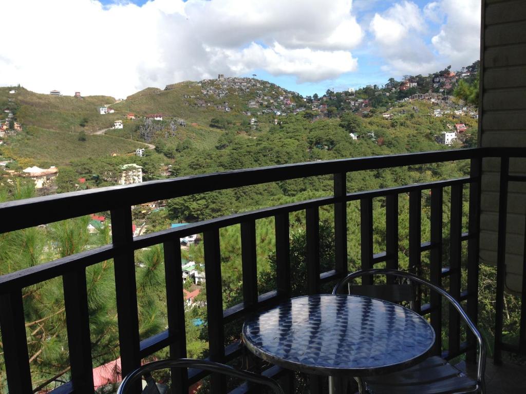 Hollywood Drive-In Hotel Baguio City Exterior foto